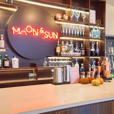Moon & Sun 4* Porto