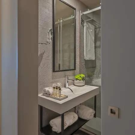 Hotel Moon & Sun Porto