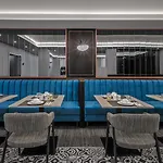 Moon & Sun Ξενοδοχείο 4*