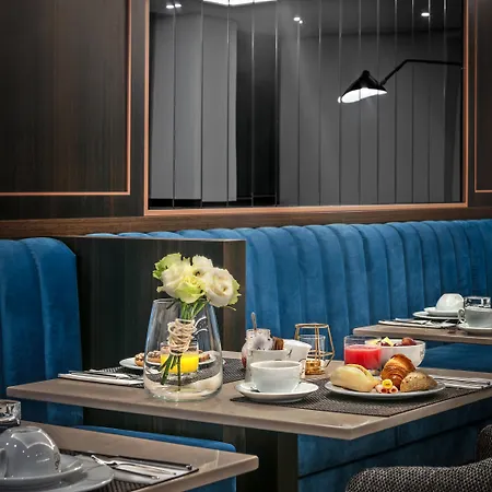 Moon & Sun ホテル 4*