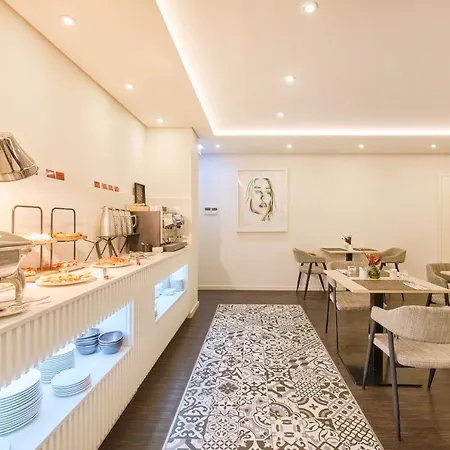 Moon & Sun 4* Oporto