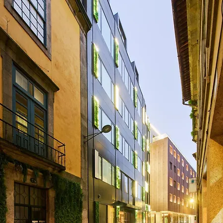 Moon & Sun Hotel 4*